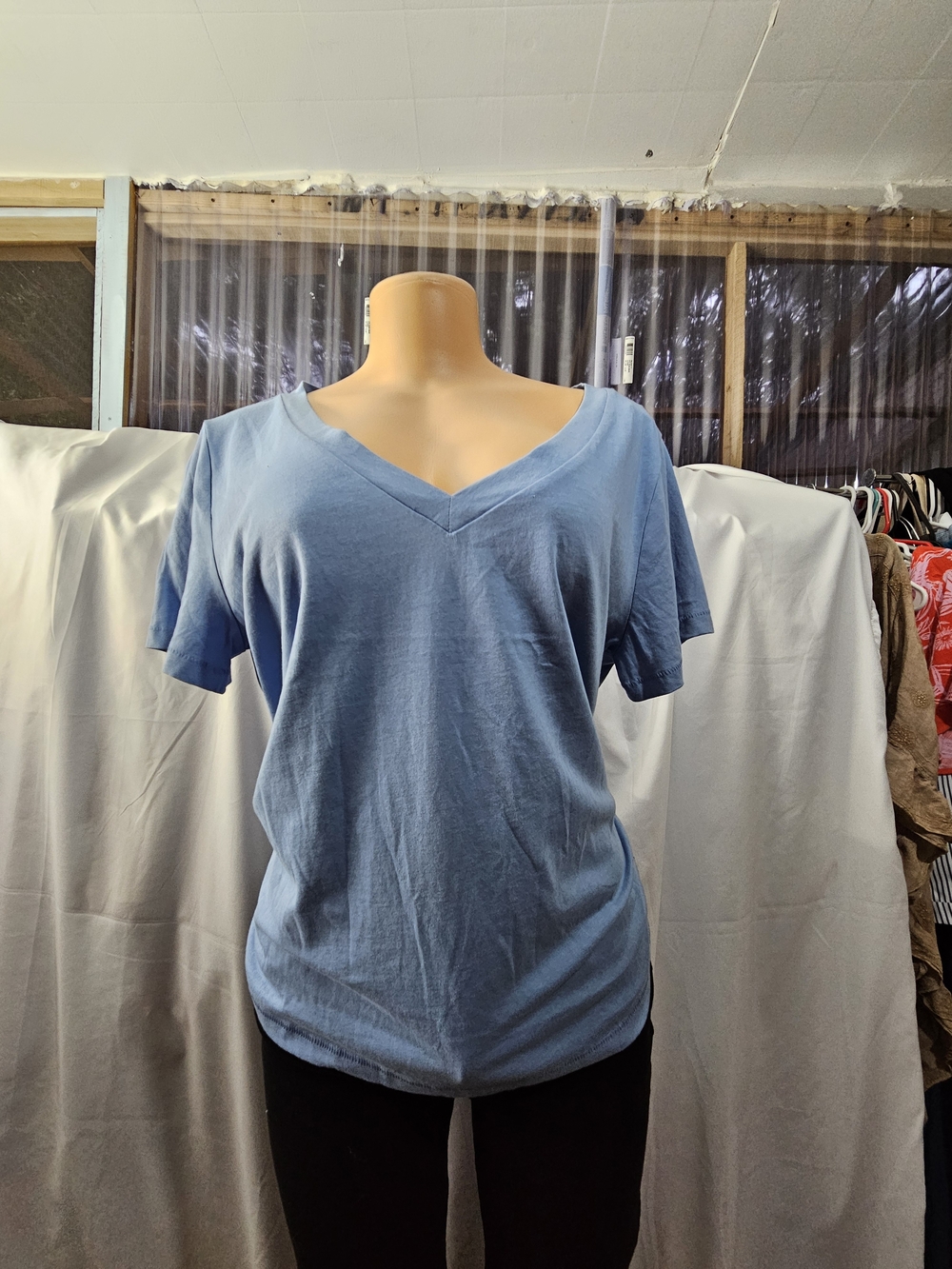 Classic V-Neck Short Sleeve Top - Light Blue